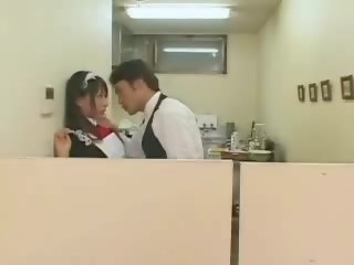 Giapponese capocuoco cuoco cazzo due cameriere spettacolo