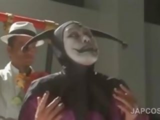 Aasia marvellous perse näitlejanna mängib võrgutaja sisse kostüümides mängud stseen