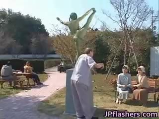 Szalone japońskie bronze statue moves part6