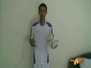 Jalgpall koolipoiss